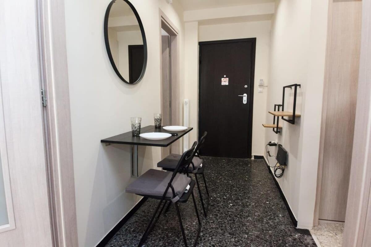 Modern Greek Living 1 Bd In Dafni Appartement *